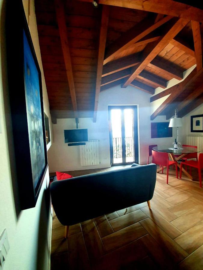La Maison Des Artistes Ghiffa Exterior foto