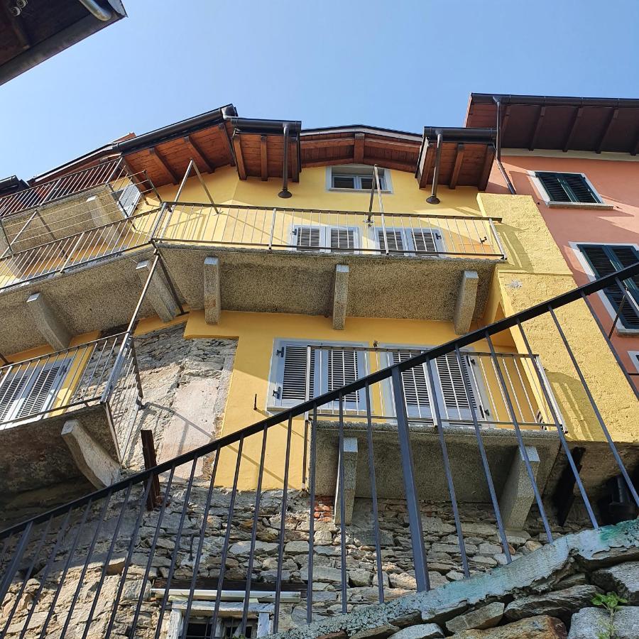 La Maison Des Artistes Ghiffa Exterior foto